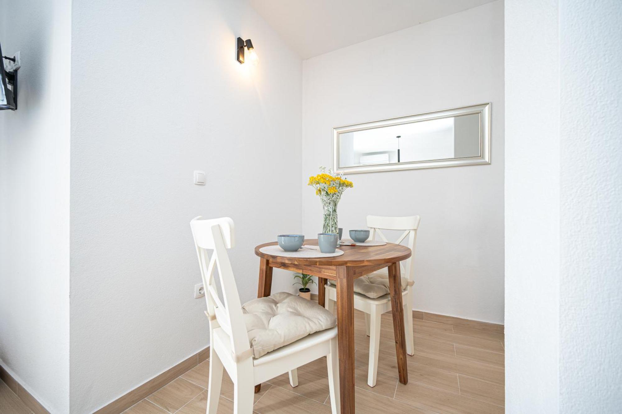 Apartments Kondric Vinjerac Bagian luar foto